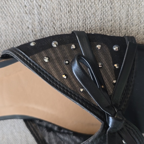 Bamboo Black Studded Mesh Bow Sandals Sz 8/38 - Picture 3 of 5